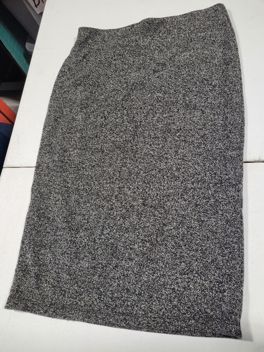 Old Navy Marled Black and White Knit Pencil Skirt
